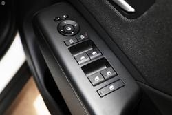 2025 Hyundai Kona Elite