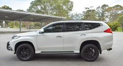 2019 Mitsubishi
Pajero Sport Black Edition