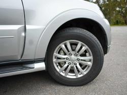 2019 Mitsubishi
Pajero GLS