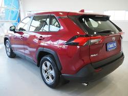 2022 Toyota
RAV4 GX