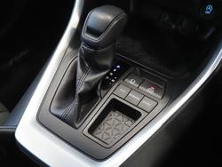 2022 Toyota
RAV4 GX