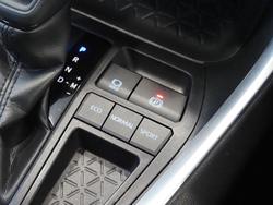 2022 Toyota
RAV4 GX