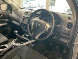 2018 Nissan
Navara ST