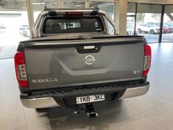 2018 Nissan
Navara ST