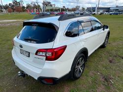 2019 Subaru
Outback 2.5i Premium