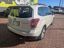 2013 Subaru Forester 2.5i S4 MY14 AWD Satin White Pearl