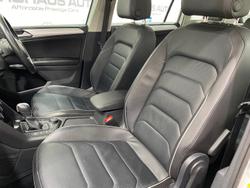 2017 Volkswagen Tiguan 132TSI Comfortline 5N MY18 Four Wheel Drive Pure White