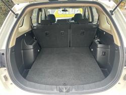 2018 MITSUBISHI
                OUTLANDER ES 5 SEAT (AWD)