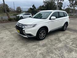 2018 MITSUBISHI OUTLANDER ES 5 SEAT (AWD)