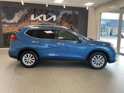 2019 Nissan
                X-TRAIL ST-L