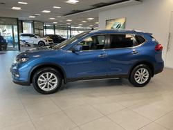 2019 Nissan
                X-TRAIL ST-L