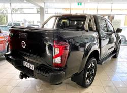 2021 Nissan
Navara ST-X