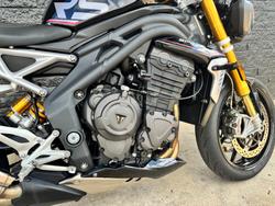 2021 Triumph SPEED TRIPLE 1200 RS Black