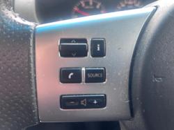 2012 Nissan
Navara ST-X