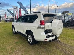 2013 Toyota
Landcruiser Prado Altitude