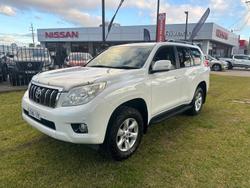 2013 Toyota
Landcruiser Prado Altitude