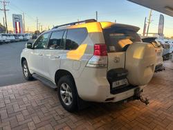 2013 Toyota
Landcruiser Prado Altitude