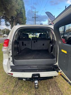 2013 Toyota
Landcruiser Prado Altitude