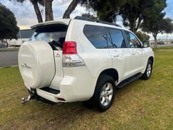 2013 Toyota
Landcruiser Prado Altitude