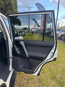 2013 Toyota
Landcruiser Prado Altitude