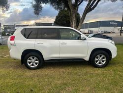 2013 Toyota
Landcruiser Prado Altitude
