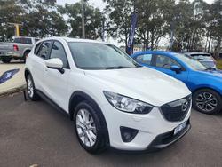 2014 Mazda
CX-5 Akera