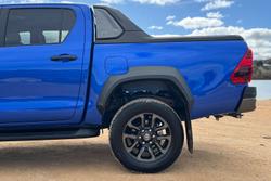2024 Toyota
Hilux Rogue 48V