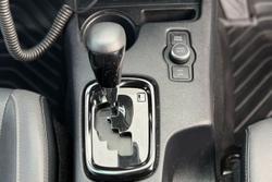 2024 Toyota
Hilux Rogue 48V