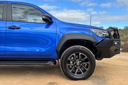 2024 Toyota
Hilux Rogue 48V