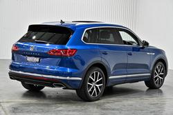 2019 Volkswagen
Touareg 190TDI Launch Edition