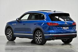 2019 Volkswagen
Touareg 190TDI Launch Edition