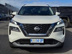 2022 Nissan
X-TRAIL ST-L