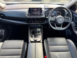 2022 Nissan
X-TRAIL ST-L