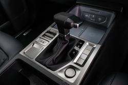 2025 Kia
Tasman SX+