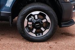 2025 Kia
Tasman SX+