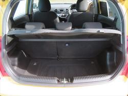 2018 KIA
PICANTO S (AEB)