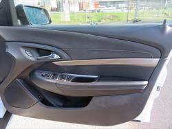 2017 HOLDEN
COMMODORE EVOKE