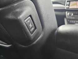 2019 Nissan
LEAF