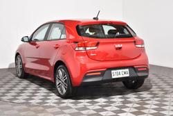 2021 Kia
Rio Sport