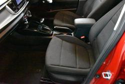 2021 Kia
Rio Sport