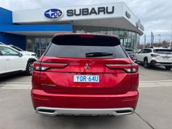 2022 Mitsubishi
                Outlander LS