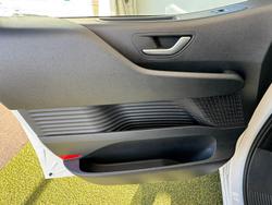 2022 Hyundai
STARIA