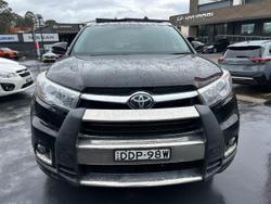 2016 Toyota
                Kluger Grande