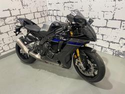 Yamaha YZF-R1M