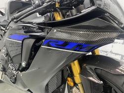 2024 Yamaha YZF-R1M R1 Black