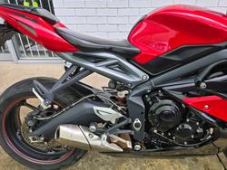 2015 Triumph DAYTONA 675 Red