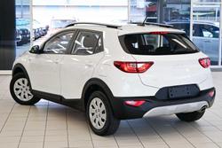 2023 Kia
Stonic S