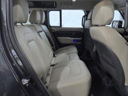 2022 Land Rover
Defender 110 D300 SE