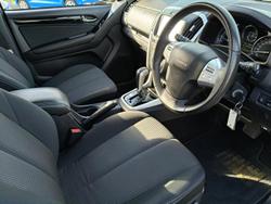 2020 Isuzu
                MU-X LS-U