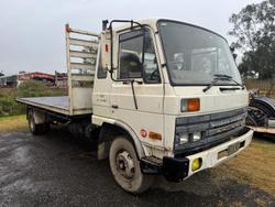 1989 UD Cmf CM 160 WHITE